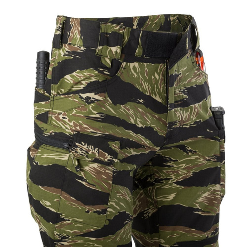 Helikon - Штани тактичні UTP - PolyCotton Stretch Ripstop - Desert Night Camo - SP-UTL-SP-0L - Штани тактичні - Одяг