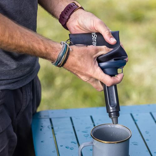 LifeStraw - Розбірна пляшка Peak Squeeze - 0,65 л - Dark Mountain Gray - Бутилки для води, гідратори, казанки