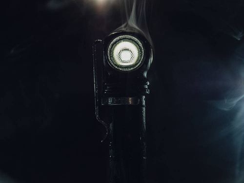 Armytek - Акумуляторний ліхтар / налобний ліхтар Wizard C2 PRO MAX - 4000 люмен - F06701C - Ліхтарики на голову - Ліхтарики