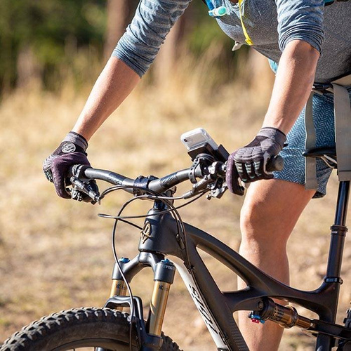 Туризм - Nite Ize - Обертовий тримач для велосипеда Squeeze™ - SUSBM-01-R3 - Карабины