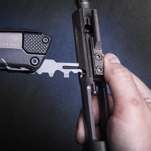 Real Avid - Мультитул для ухода за орудием Gun Tool Pro - AR-15 - AVGTPROAR - Мультитулы - Мультитулы