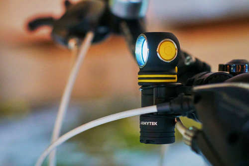 Фонарики - Armytek - Перезаряжаемый светодиодный фонарь Elf C1 - Белый свет - 1000 лм - F05003C - Налобные фонари