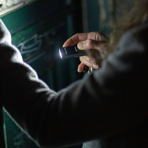 Ledlenser - K6R перезаряжаемый светодиодный фонарь / подвеска - 400 лм - С красным режимом - Серый - 502577 - Фонарики брелки