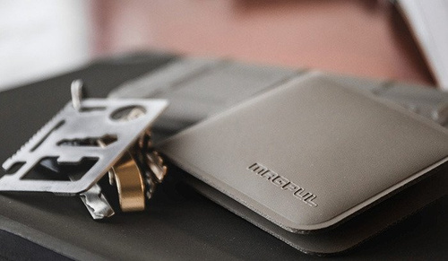 Снаряжение - Magpul - Портфель DAKA™ Bifold Wallet - Flat Dark Earth - MAG906-245 - Кошельки, футляры для документов