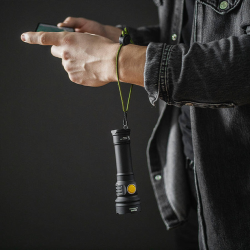 Armytek - Тактичний ліхтар Prime C2 Pro Max - Магнітний зарядний пристрій - 4000 лм - 21700 - Чорний - F08601C - Тактичні ліхтарики - Ліхтарики